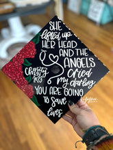 Load image into Gallery viewer, Roses Graduation Topper