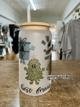 Load image into Gallery viewer, Christmas Best Friends Glass Cup
